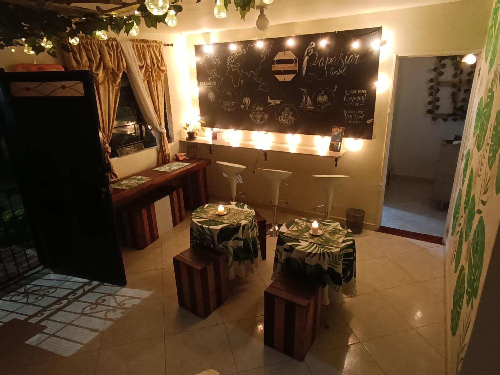Pa Pasiar Hostal Медельин Экстерьер фото